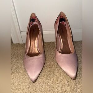 TED BAKER Painted Pink Floral Pointed Toe Heels Stiletto SZ 39 Fairy Garden